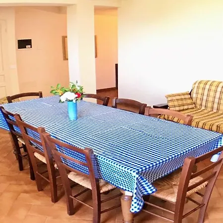 Marianna/sleeps 25/spoleto 7 Miles/rome 1 Hr * Bazzano di Spoleto