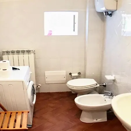 Marianna/sleeps 25/spoleto 7 Miles/rome 1 Hr *