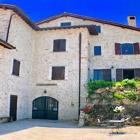 Marianna/sleeps 25/spoleto 7 Miles/rome 1 Hr Villa