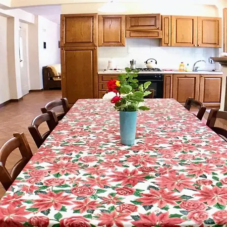 Villa Marianna/sleeps 25/spoleto 7 Miles/rome 1 Hr