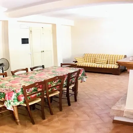 Villa Marianna/sleeps 25/spoleto 7 Miles/rome 1 Hr Bazzano di Spoleto