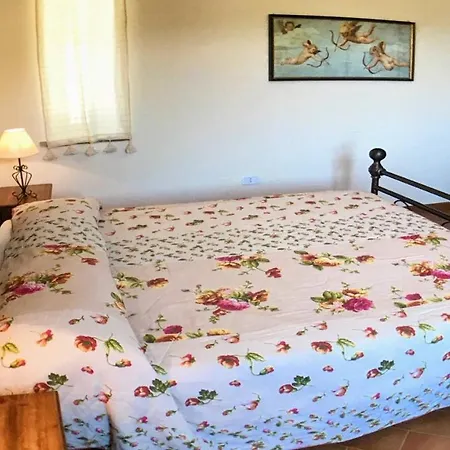 Marianna/sleeps 25/spoleto 7 Miles/rome 1 Hr Bazzano di Spoleto